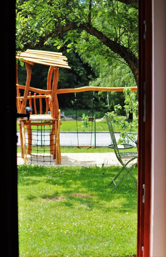 Hájenka hraběte Buquoye Hotel Kaplice Exterior foto